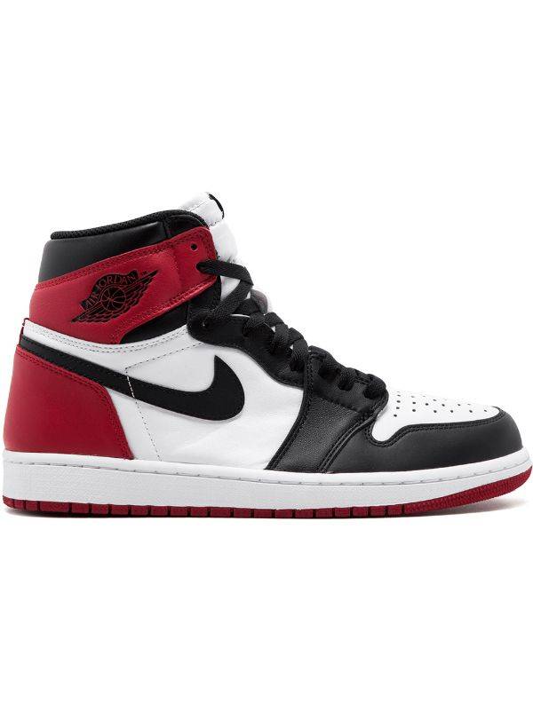 AIR JORDAN 1 RETRO HIGH SATIN BLACK TOE