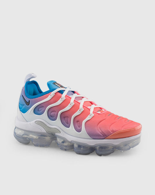 Nike Air VaporMax Plus
Lava Glow Blue Lagoon