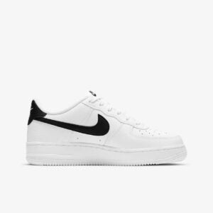 Nike Air Force 1 ’07 – Black & White