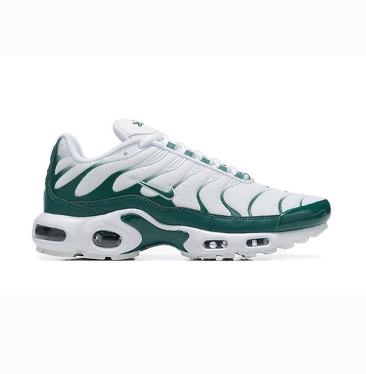 AIR MAX PLUS TN LACOSTE